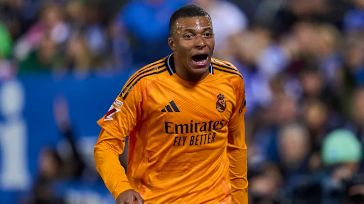 Three skilled forwards Actual Madrid may goal to again up Mbappe