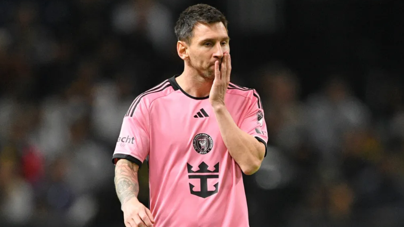 Messi items full equipment to Dembele after heavy Membership World Cup defeat