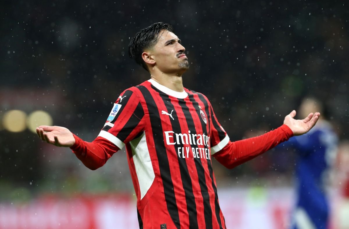 Tijjani Reijnders Hints at Premier League Dream as Man Metropolis Transfer Nears Completion