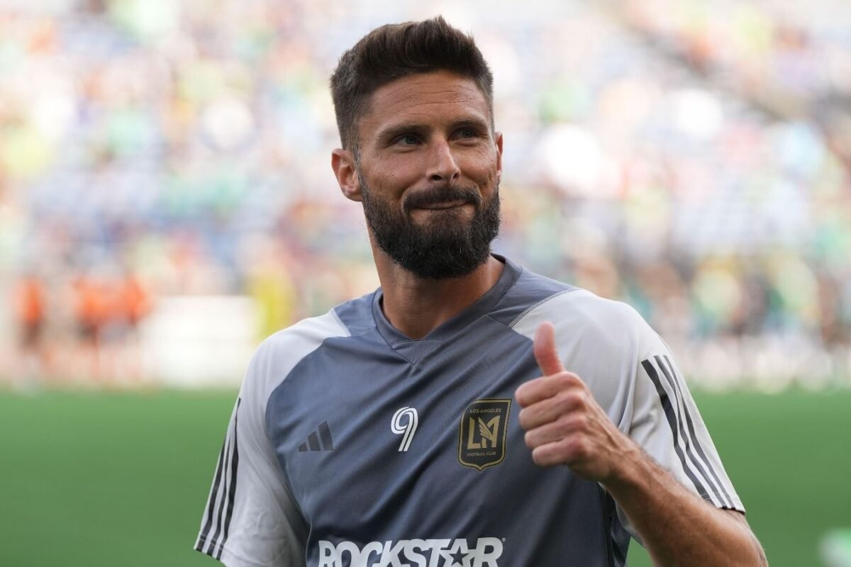Olivier Giroud’s sensational MLS free-kick needs to be hung within the Louvre