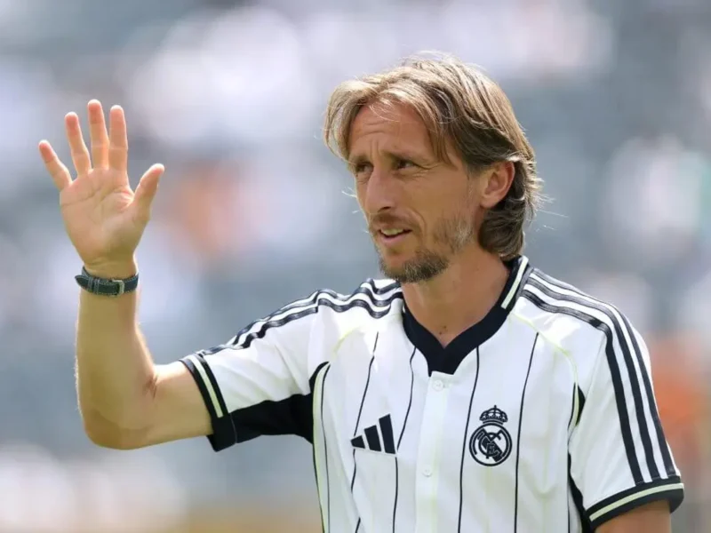 Milan publicizes Modric’s arrival in August