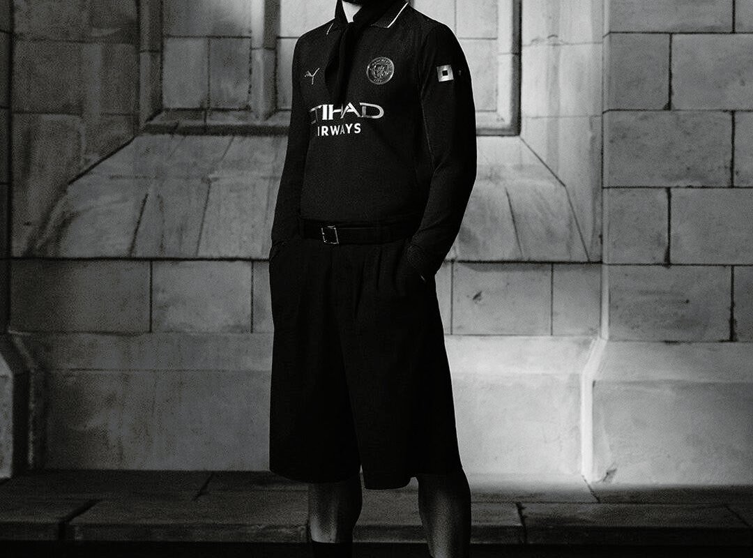 Manchester Metropolis 25/26 season away jersey to value followers £85