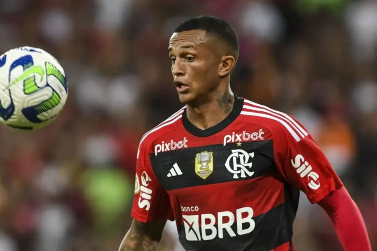 Wesley França touches down in Rome to heat welcome by Roma followers forward of Medical [Video]