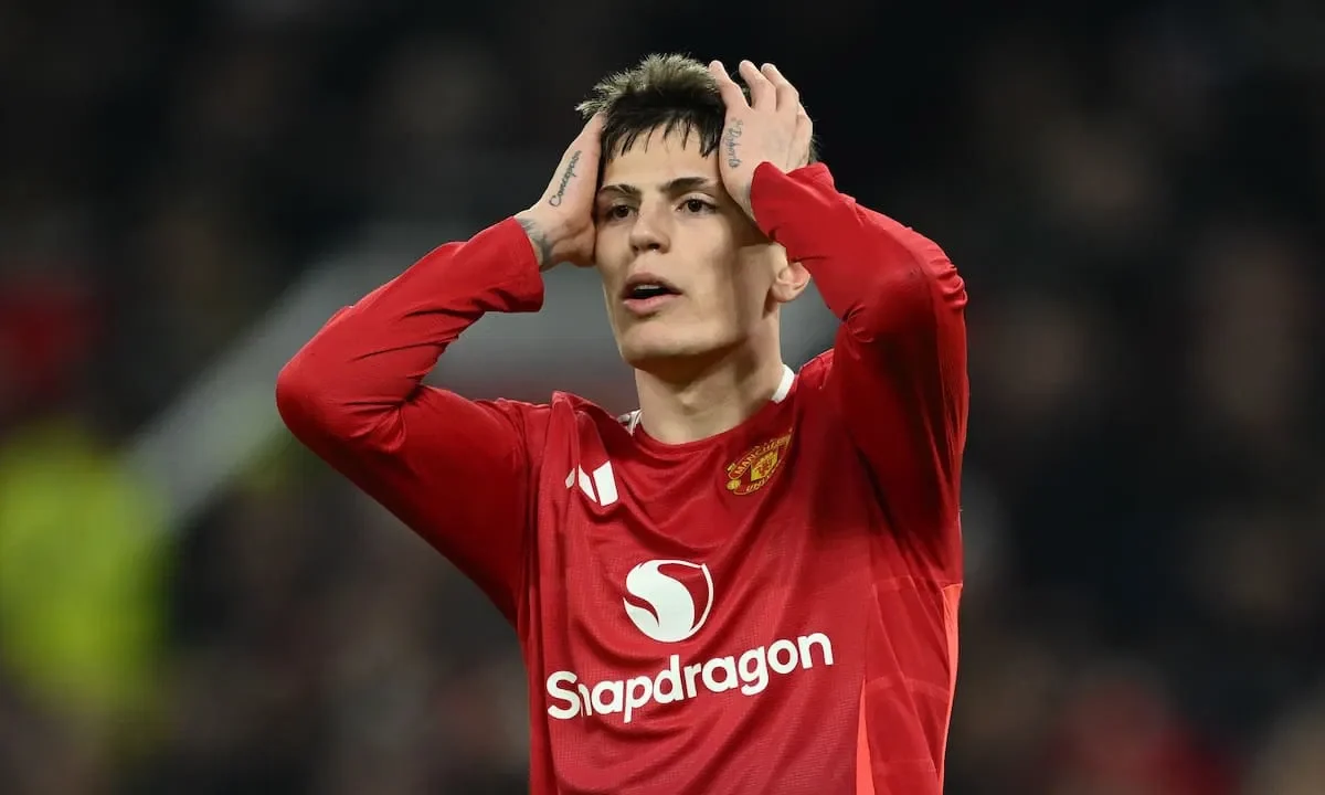 Manchester United eye Garnacho-Jackson swap