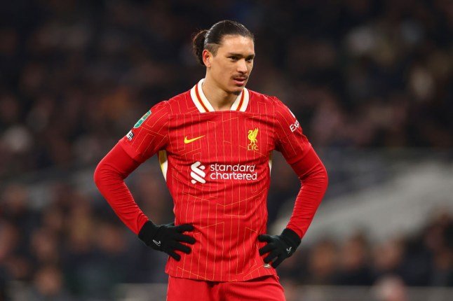 Liverpool pushing Darwin Nunez in the direction of exit door