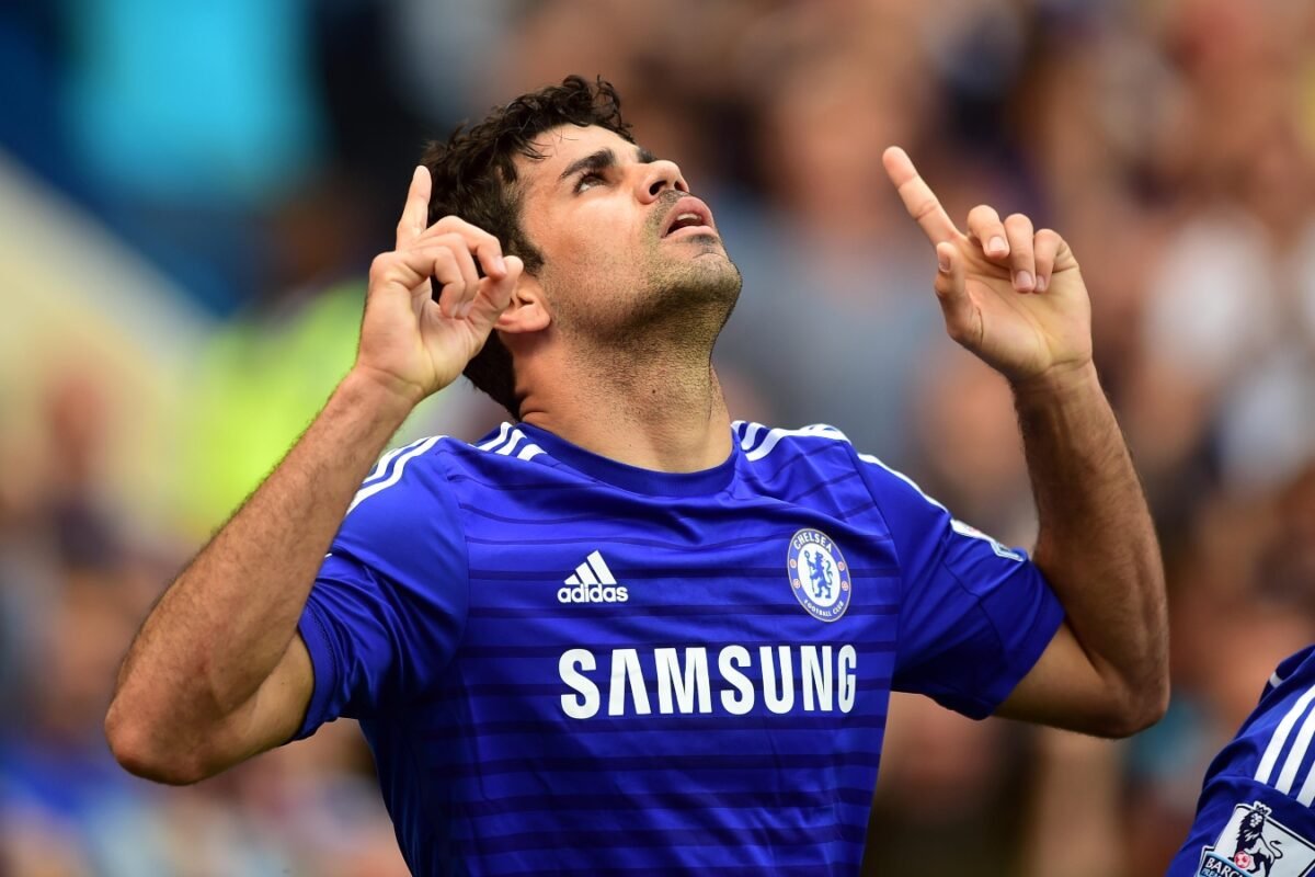 Identify each participant to attain 10+ targets in 2014-15