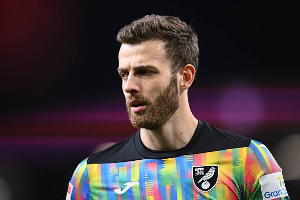 Nottingham Forest Signal Goalkeeper Angus Gunn on Free Switch