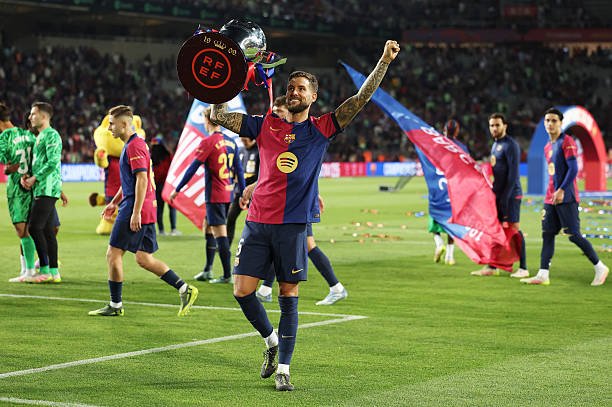 Iñigo Martínez is about to hitch Ronaldo at Al Nassr