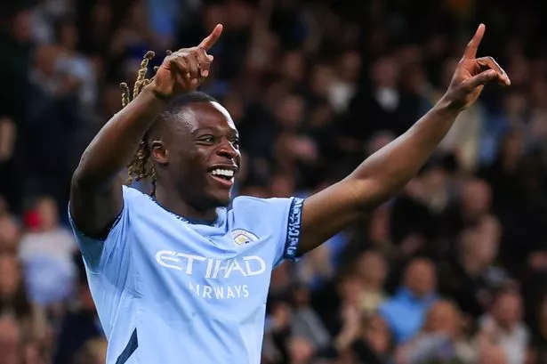 Doku Beats Ballard and Garnacho to Earn Premier League Participant of the Matchweek Honours – Softfootball