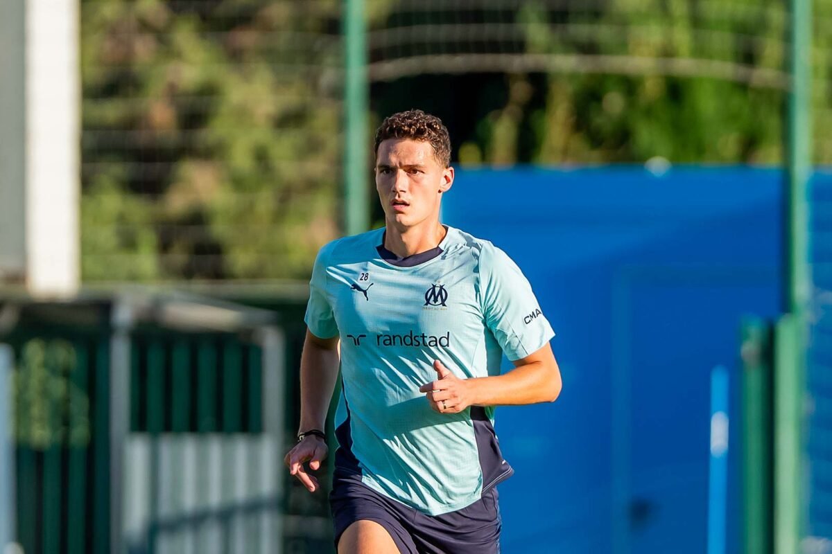 Pavard Completes First Coaching With Marseille Forward of Lorient Conflict – Softfootball