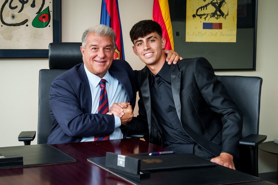 Marc Bernal Extends Barcelona Contract Till 2029 – Softfootball