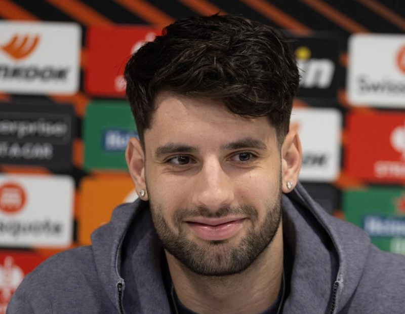 Szoboszlai’s Free-Kick Wins Liverpool’s Aim of the Month – Softfootball