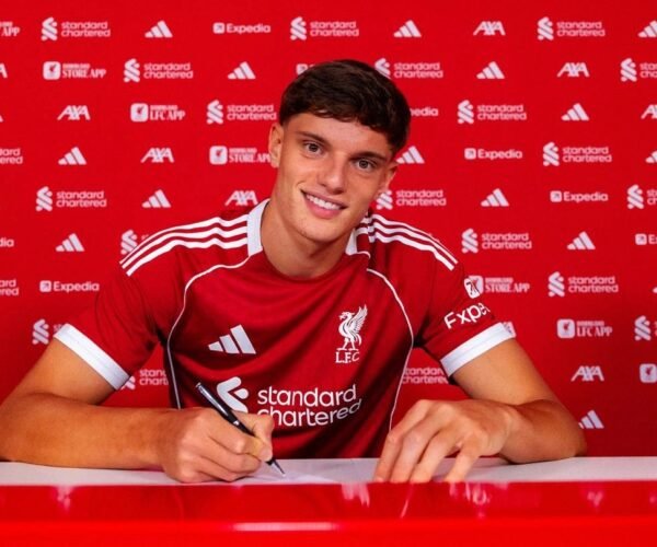 ‘By no means seen something prefer it’ – Premier League golf equipment misplaced out on £26m teenager nearly as good as Virgil van Dijk