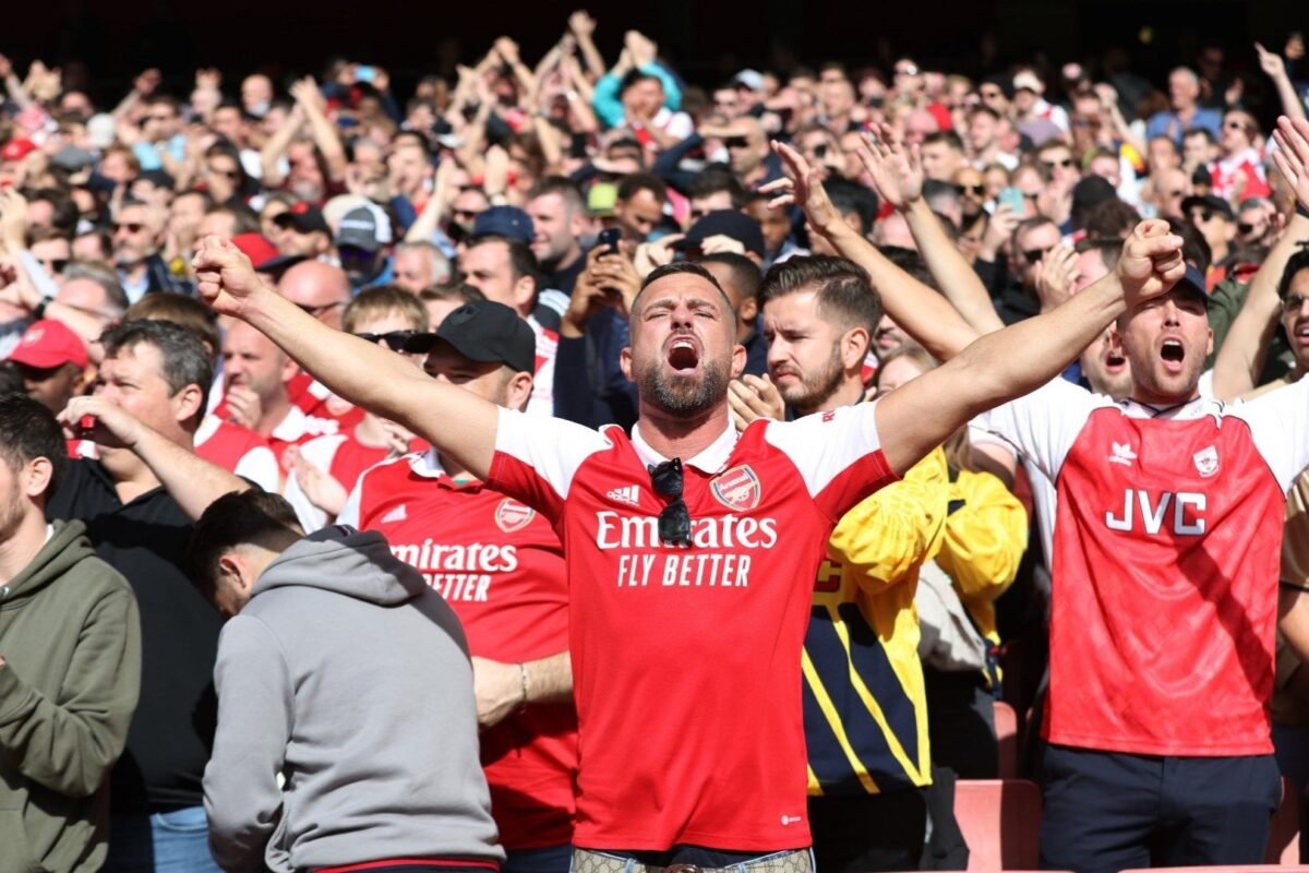 Followers React as Arsenal Grind Out 1-0 Win Over Fulham to Go Prime of the League – Softfootball