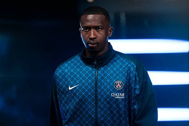 PSG Safe William Pacho Till 2030; Ecuadorian Star Set to Anchor Enrique’s Protection – Softfootball