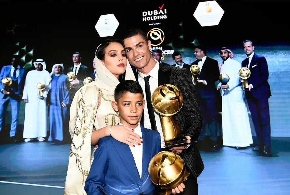Cristiano Ronaldo grateful after profitable Finest Center East Participant Award – Softfootball
