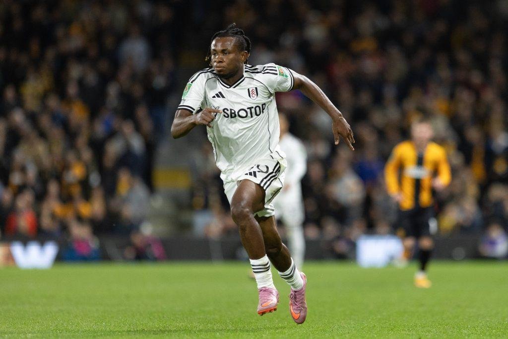 Samuel Chukwueze hilariously mispronounces his Fulham teammate’s names – Softfootball