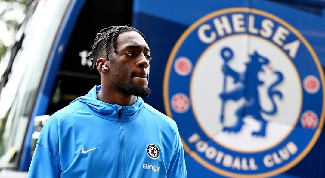 Axel Disasi Returns to Chelsea Coaching as Rosenior Resets the Squad – Softfootball