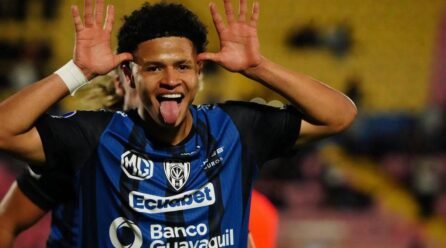 Sevilla Set to Announce Patrik Mercado Signing Inside 24 Hours – Softfootball