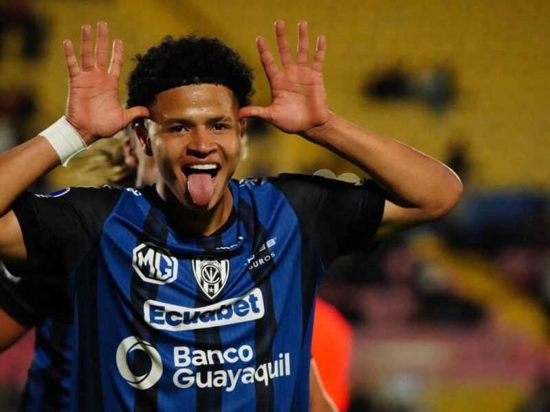 Sevilla Set to Announce Patrik Mercado Signing Inside 24 Hours – Softfootball