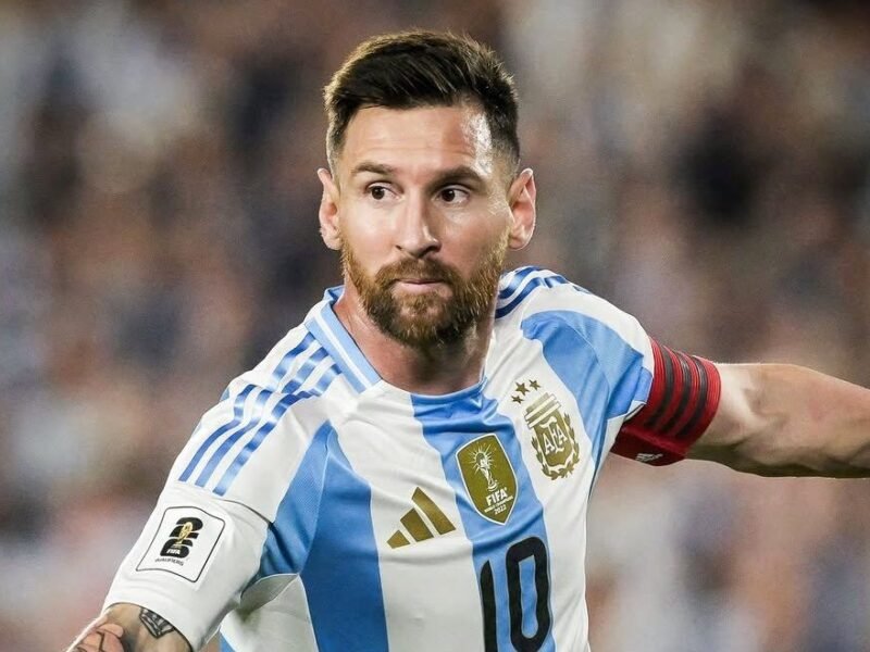 Messi Suffers Hamstring Pressure, World Cup Hopes in Steadiness – Softfootball