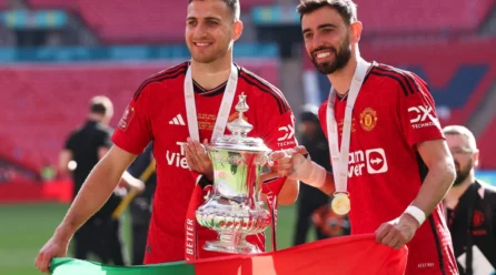 We Go to Warfare Collectively — Diego Dalot Opens Up on His Unbreakable Bond With Bruno Fernandes – Softfootball