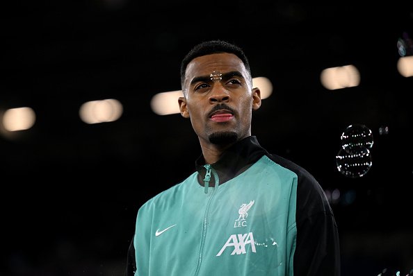 Gravenberch Urges Liverpool to Maintain Pushing After Late Metropolis Defeat – Softfootball