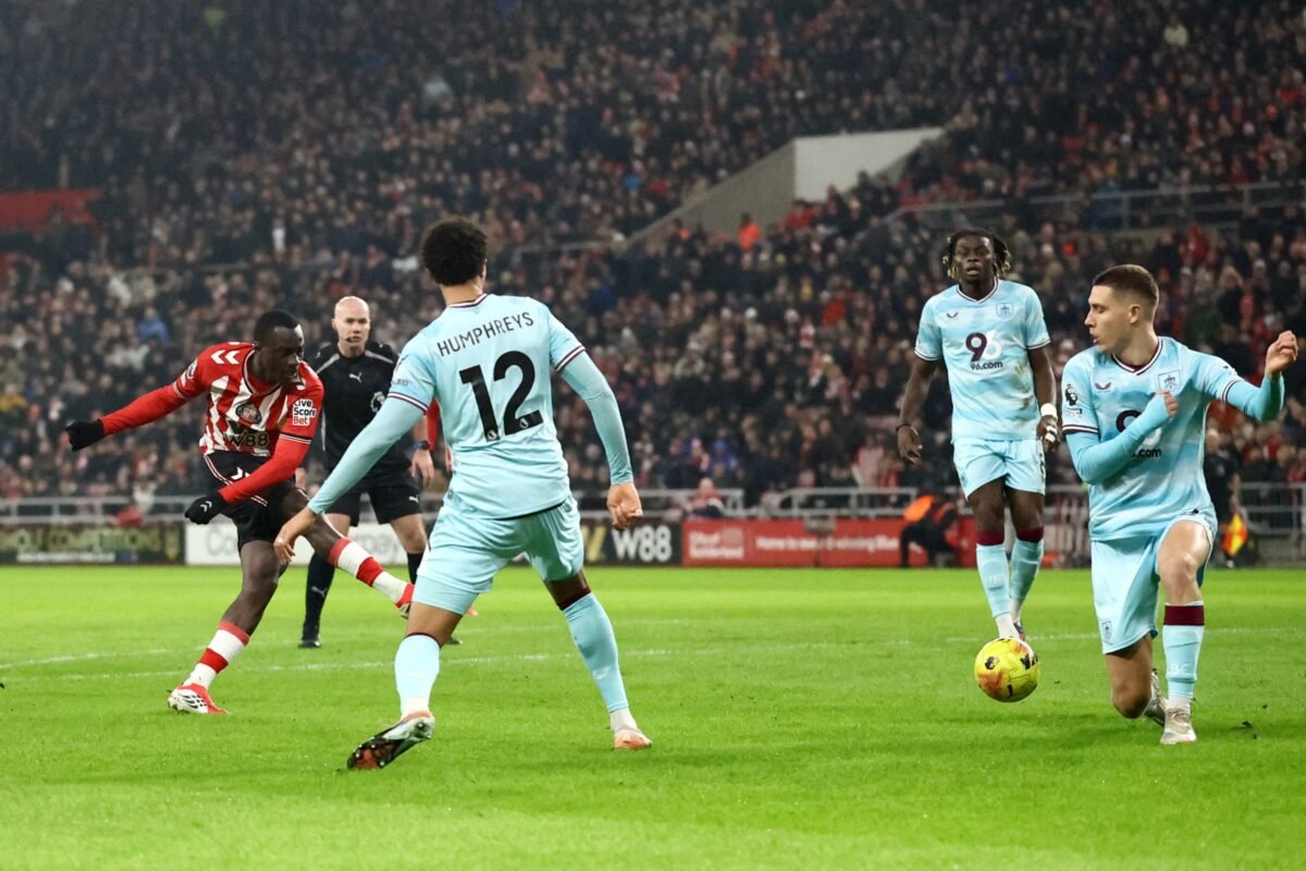 Sunderland Cruise Previous Burnley to Reignite European Push – Softfootball