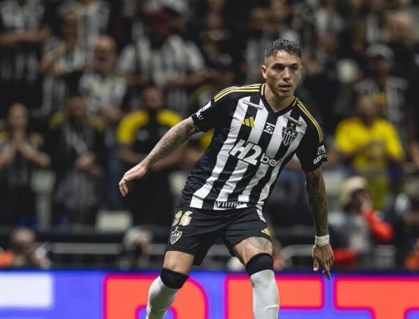 Valencia Edge Nearer to Renzo Saravia Deal Amid Ongoing Talks – Softfootball