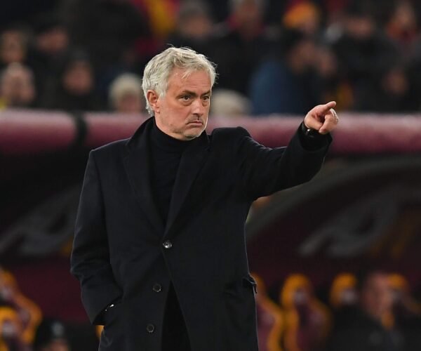 Mourinho Plots Madrid Exit Whereas Praising His Boy Arbeloa – Softfootball