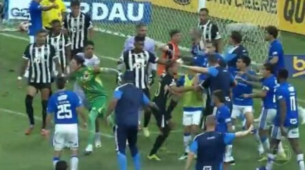 23 Crimson Playing cards Proven in Chaotic Cruzeiro vs Atlético Mineiro Conflict – Softfootball
