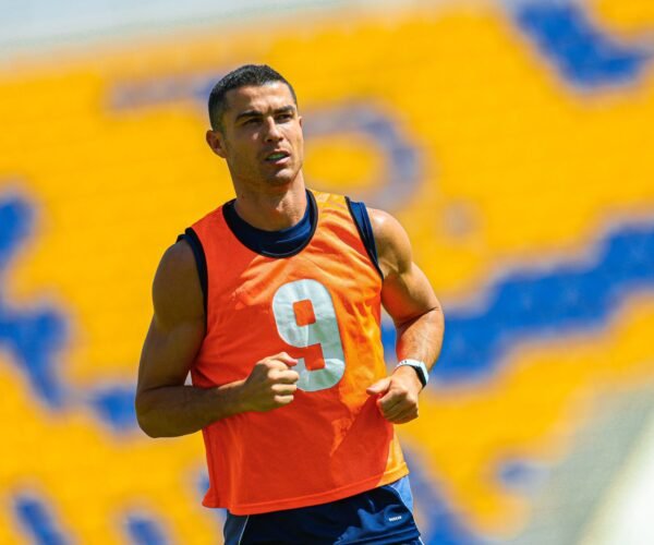 Ronaldo Limping Off Sparks Precautionary Clinic Go to – Softfootball