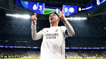 Title each participant with a knockout stage hat-trick