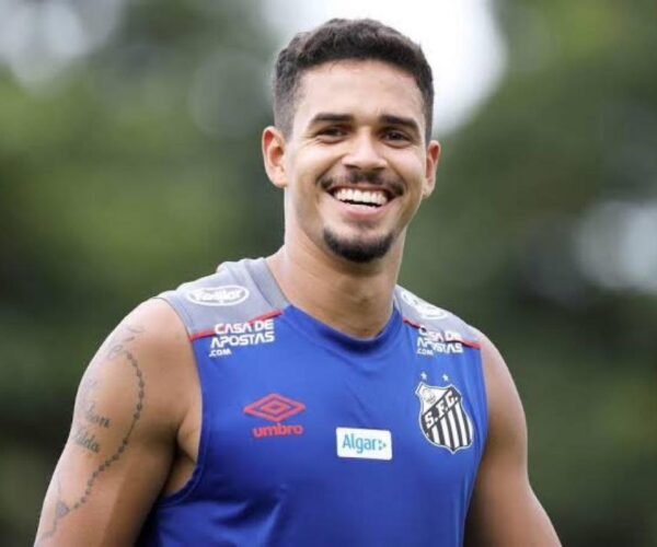 Santos Re-Signal Lucas Veríssimo in €4m Deal as Defender Returns from Qatar – Softfootball