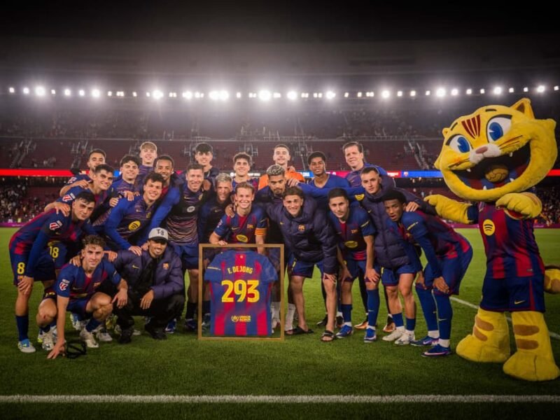 Frenkie De Jong Breaks Barcelona Dutch Document on Emotional Evening – Softfootball