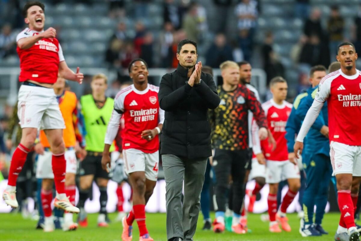 Each crew high at Easter