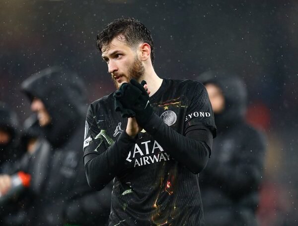 Kvaratskhelia Shuts Down PSG Exit Speak Forward of Bayern Conflict – Softfootball