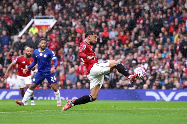 Manchester United Full Double Over Chelsea With Slim 1–0 Victory – Softfootball