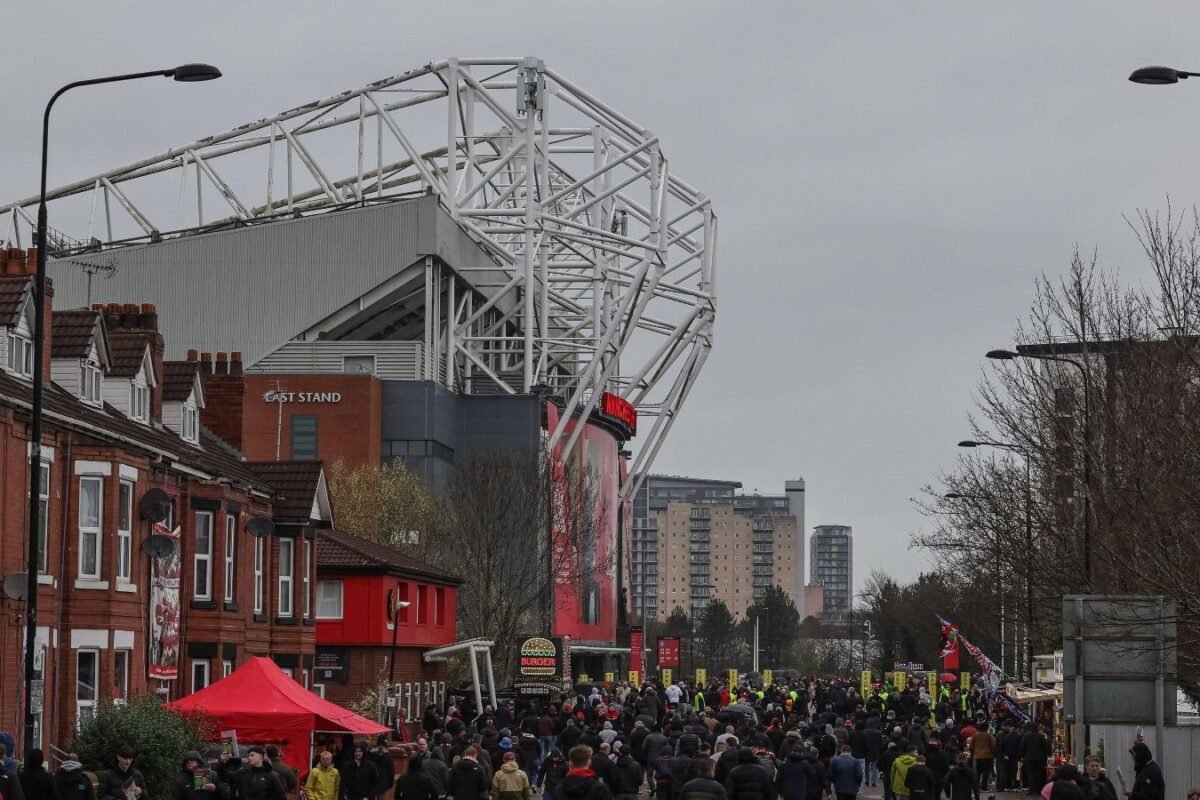 Man Utd & Man Metropolis bookend rating of season ticket worth rises