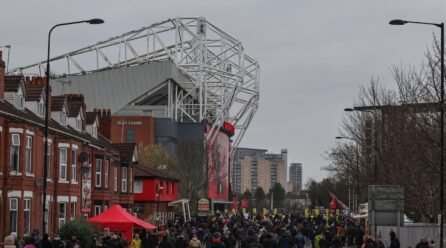 Man Utd & Man Metropolis bookend rating of season ticket worth rises