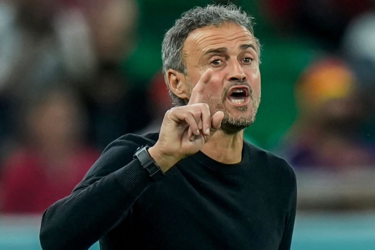 Luis Enrique Warns PSG of “Lure Match” as Liverpool Goal for Anfield Comeback – Softfootball