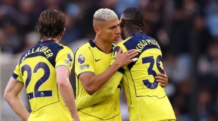 Tottenham Beat Aston Villa 2-1 to Climb Out of Relegation Zone – Softfootball