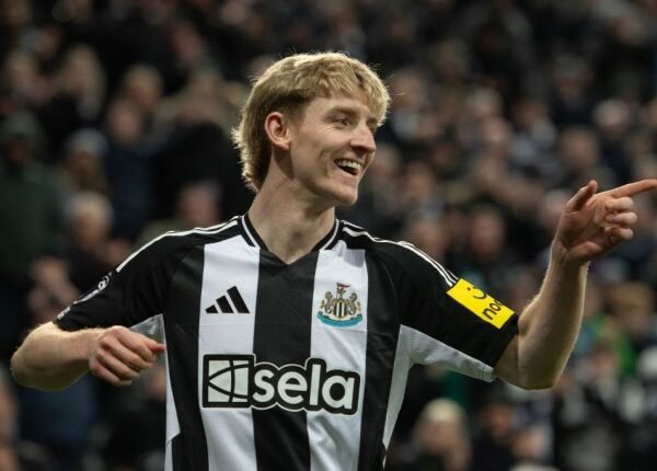 Anthony Gordon Linked With Summer time Exit From Newcastle – Softfootball