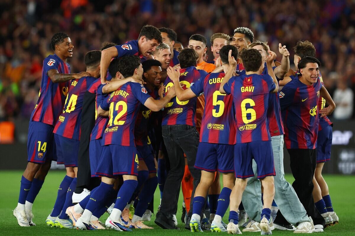 Barcelona Topped La Liga Champions again to again After 2-0 Dominant El Clásico Win – Softfootball