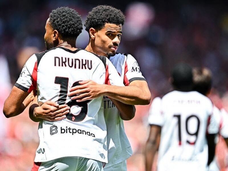 AC Milan Beat Genoa 2-1 to Strengthen Champions League Push – Softfootball