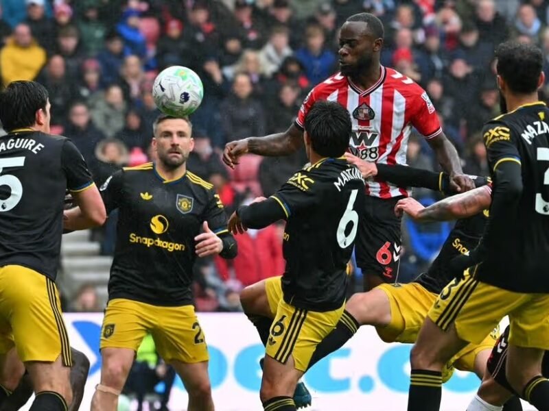 Manchester United Followers Fume After Goalless Draw In opposition to Sunderland – Softfootball