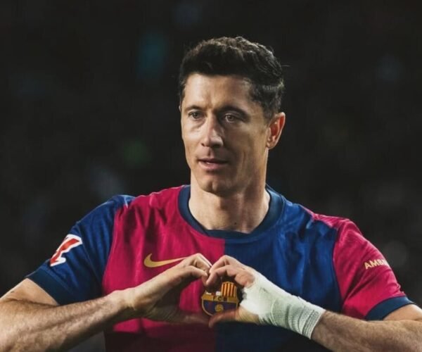 Lewandowski Agrees Chicago Hearth Transfer as MLS Chapter Awaits – Softfootball