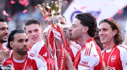 Arsenal Share Emotional Premier League Parade Celebration – Softfootball