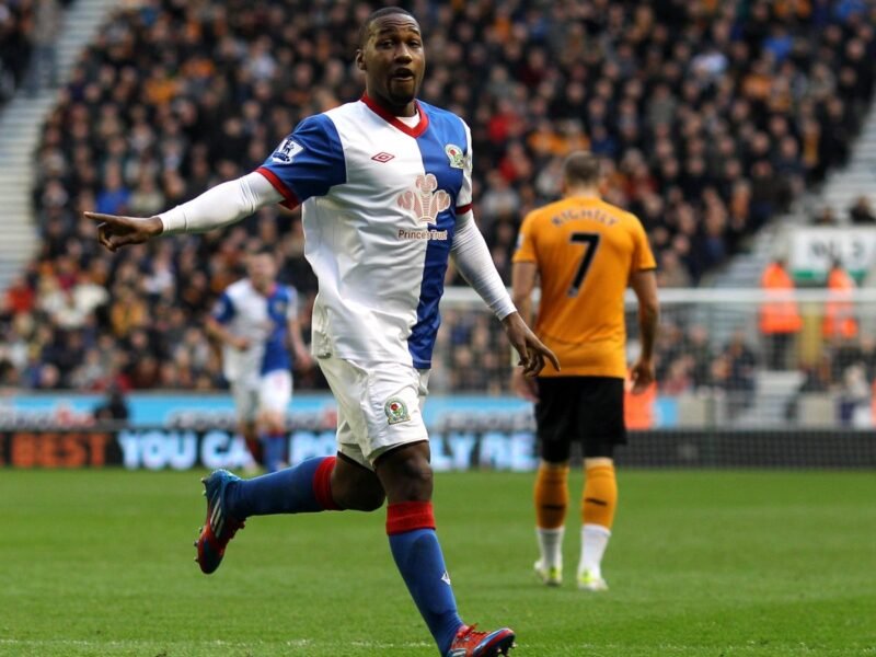 Identify each Canadian to have performed within the Premier League