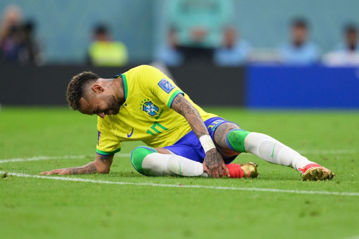 Brazil Verify Neymar’s MRI Reveals “Good Evolution” as Debate Over His World Cup Choice Continues – Softfootball